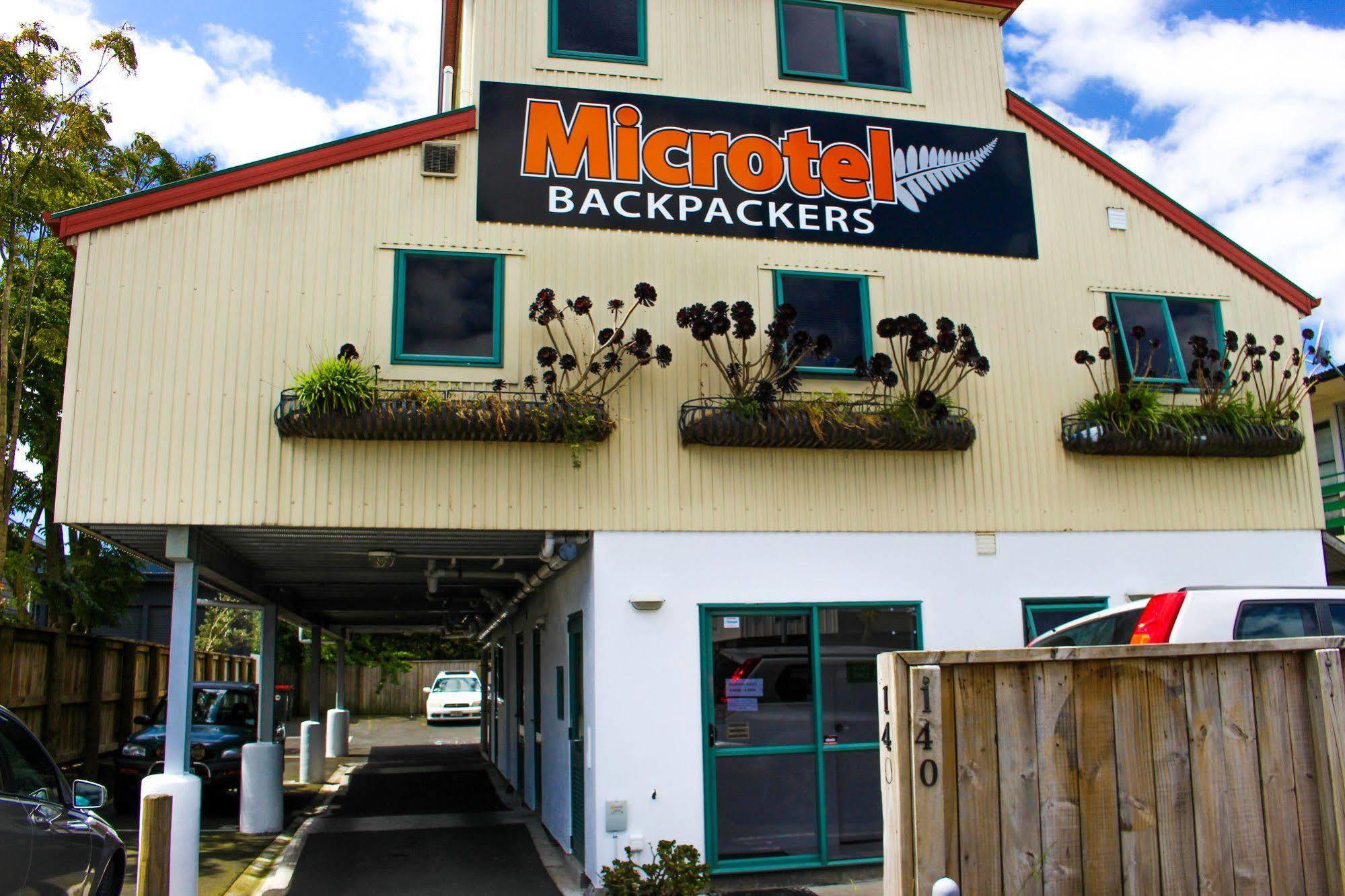 Microtel Lodge Hamilton Exterior photo